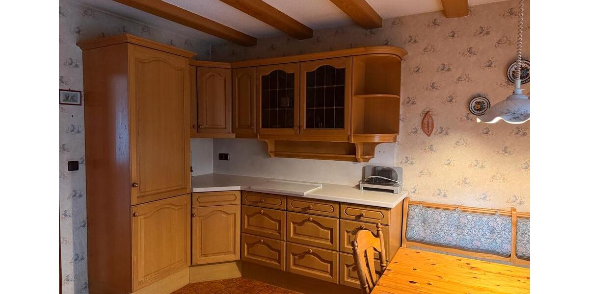 Erdgeschoßwohnung Fürth Eigenes Heim - 5 Zimmer, 250 m&sup2;, 1.700&euro; | Angebot:25126681