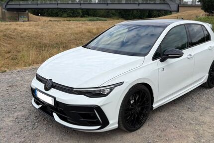 VW Golf 17.900 km 46.500 &euro; Wallenhorst 49134
