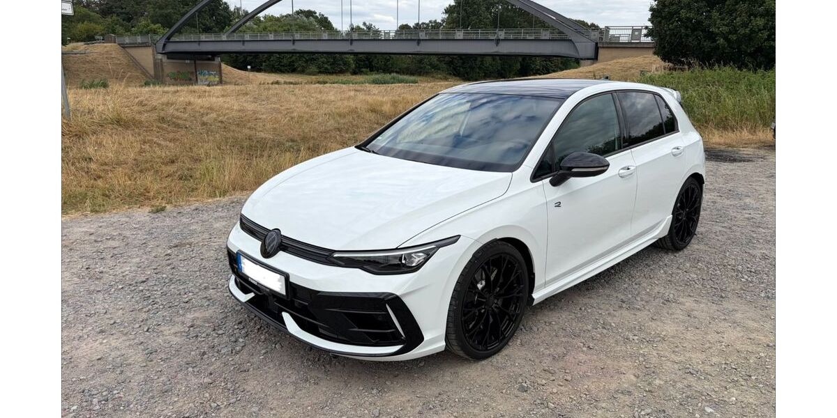 VW Golf 17.900 km 46.500 &euro; Wallenhorst 49134