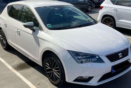 Seat Leon 240.000 km 7.999 € Bielefeld 33647