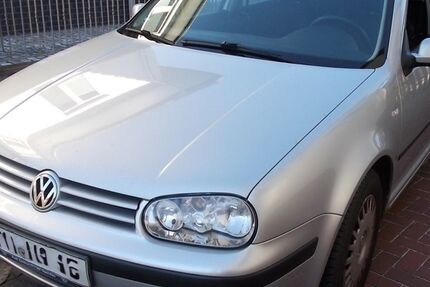VW Golf 115.000 km 850 &euro; Beelitz 14547