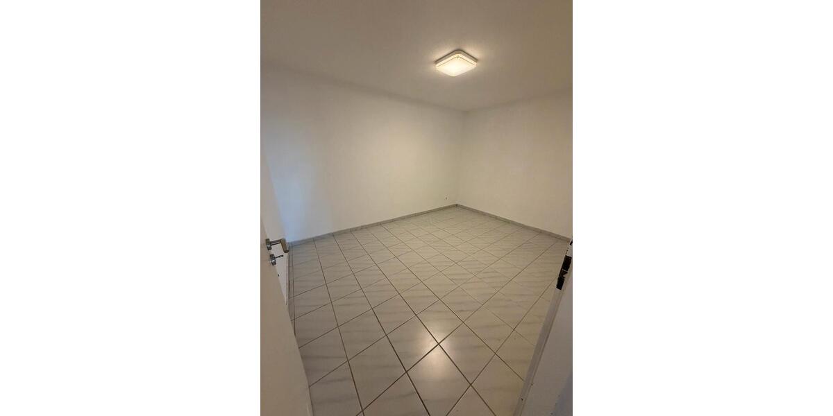 Terrassenwohnung Oerlinghausen - 3 Zimmer, 110 m&sup2;, 280.000&euro; | Angebot:26351310