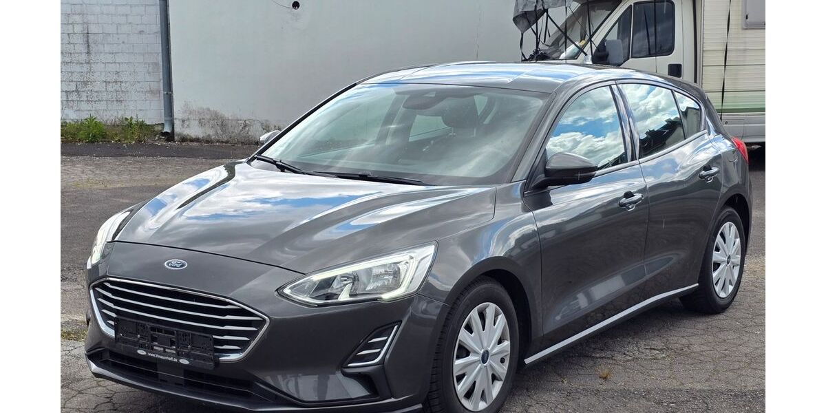 Ford Focus 106.367 km 6.799 &euro; Leverkusen 51381