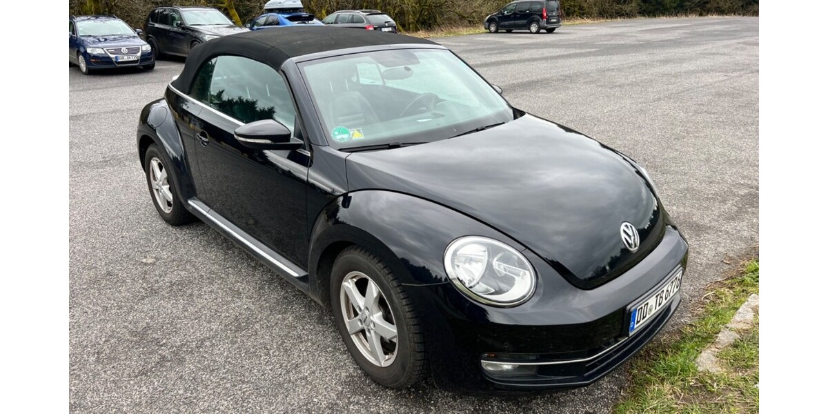 VW Beetle Cabriolet 162.000 km 13.900 &euro; Dresden 01067