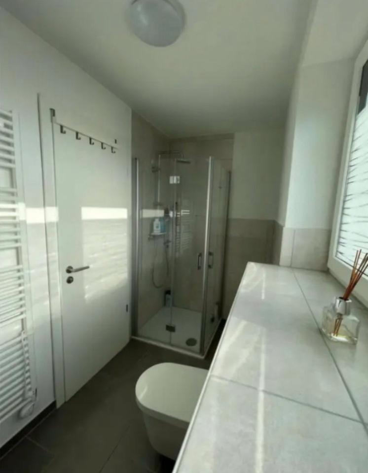 Top gepflegtes und modernes Reihenhaus zur Miete zimmer