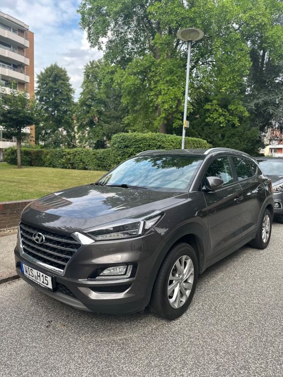 Hyundai TUCSON 130.000 km 17.000 € Lübeck 23562