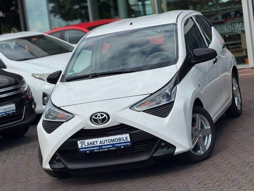 Aygo (X)