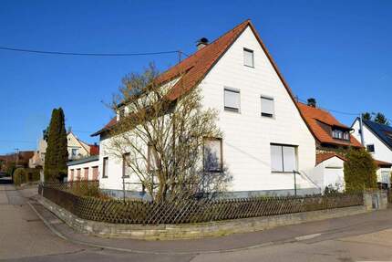 Haus Rutesheim - 7 Zimmer, 178 m&sup2;, 590.000&euro; | Angebot:25427685