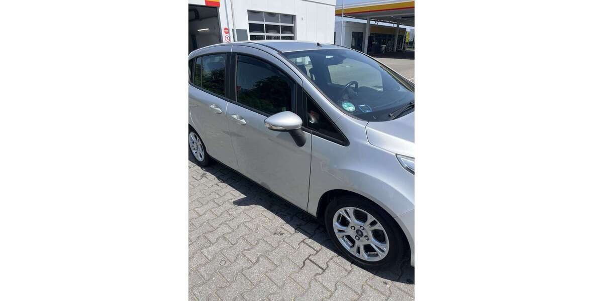 Ford B-Max 152.000 km 3.500 &euro; wachtendonk 47669