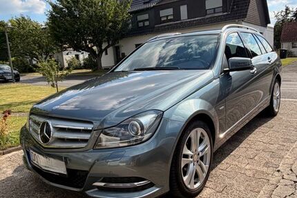 Mercedes-Benz C 250 174.800 km 10.900 &euro; Dortmund 44369
