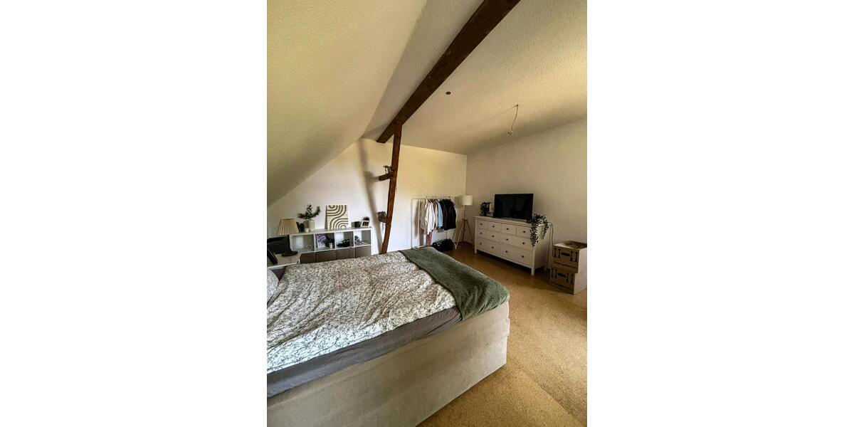 Dachgeschoßwohnung Oetzen - 3 Zimmer, 110 m&sup2;, 600&euro; | Angebot:26663746