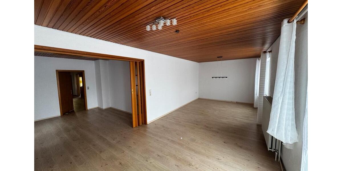 Bauernhaus, Landhaus Syke - 10 Zimmer, 270 m&sup2;, 2.155&euro; | Angebot:26235032