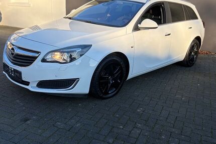 Opel Insignia 180.000 km 6.900 &euro; Solingen 42655
