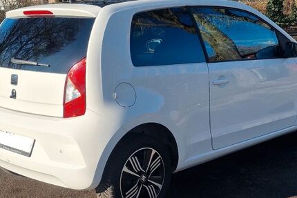 Seat Mii 86.500 km 7.199 &euro; Duisburg 47249