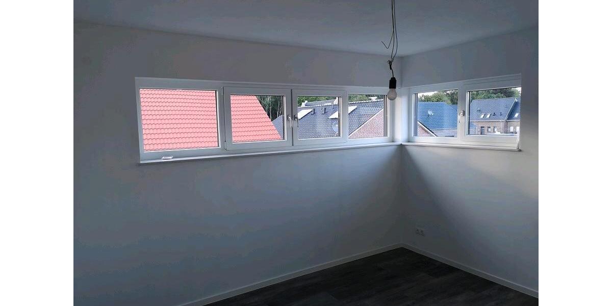 Doppelhaushälfte Weener - 4 Zimmer, 135 m&sup2;, 1.350&euro; | Angebot:26122503