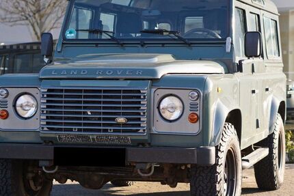 Land Rover Defender 144.400 km 32.490 € Schwerin 19057