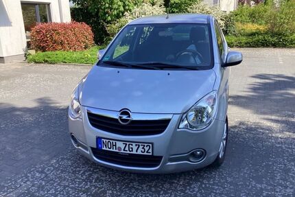 Opel Agila