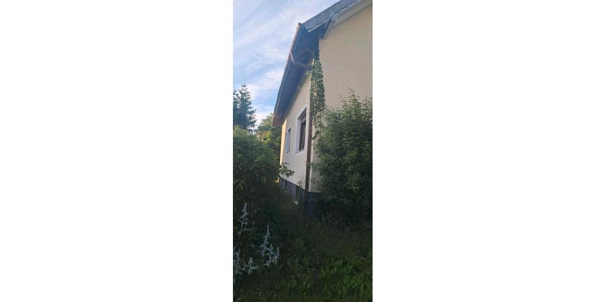 Einfamilienhaus Schiffweiler - 6 Zimmer, 160 m&sup2;, 185.000&euro; | Angebot:26983332