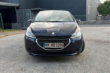 Peugeot 208 115.640 km 5.000 &euro; Bad Oldesloe 23843