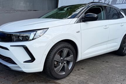 Opel Grandland (X) 81.200 km 16.390 &euro; Betzdorf 57518
