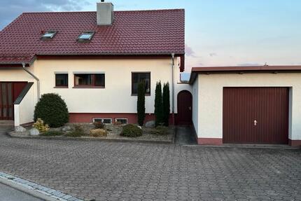 Haus Mittelbiberach - 5.5 Zimmer, 140 m&sup2;, 1.500&euro; | Angebot:26305673