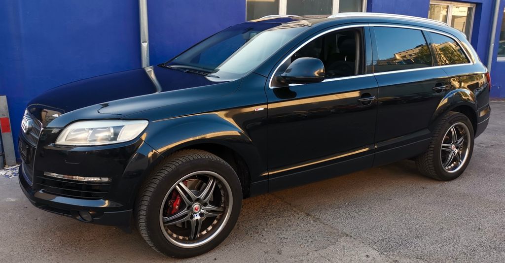 Audi Q7 200.000 km 6.499 &euro; Berlin 13405
