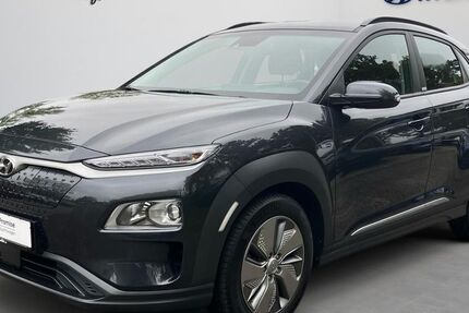 Hyundai KONA 44.635 km 20.444 € Coburg 96450