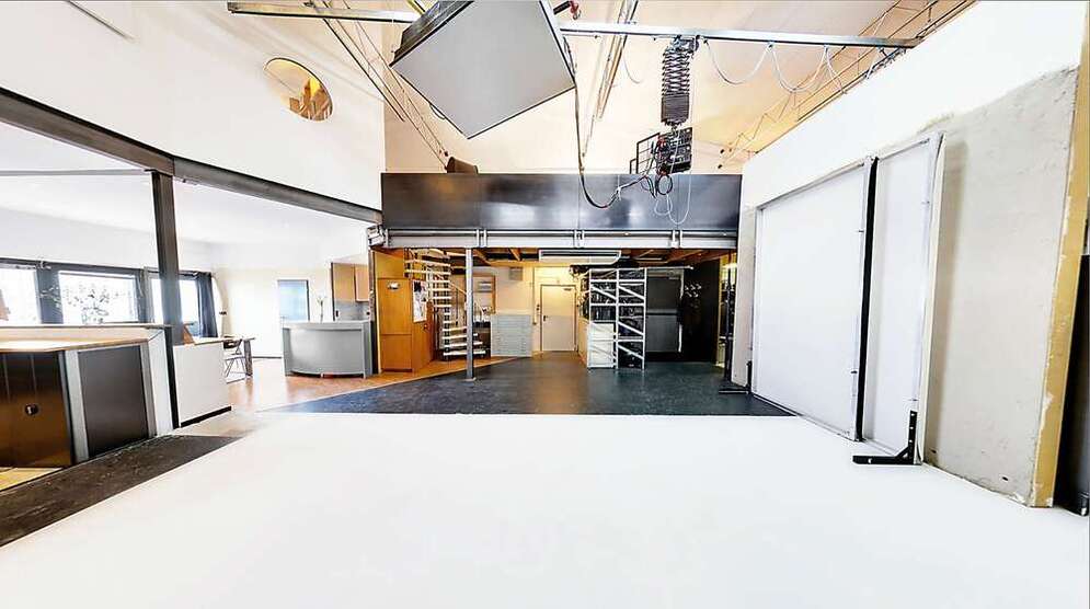 Büro in Garching b.München 420 € 450 m²
