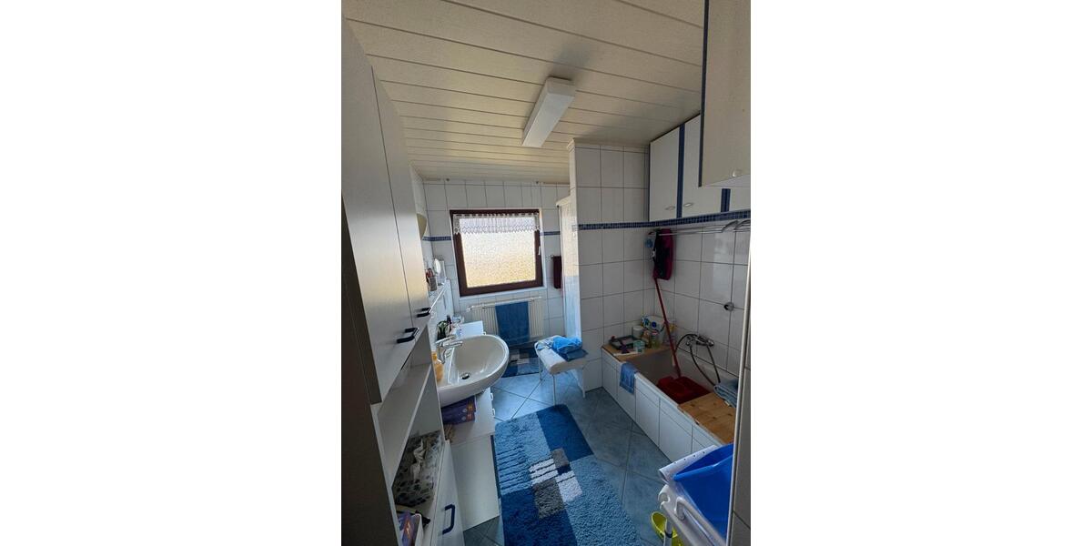 Etagenwohnung Brake (Unterweser) - 3 Zimmer, 80 m&sup2;, 630&euro; | Angebot:26283519