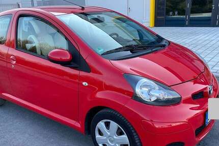 Toyota Aygo 118.500 km 2.800 &euro; Schwäbisch Hall, Stadt 74523