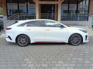 Kia PROCEED 1.6T DCT7 GT NAV KOMF GD AHK 61.969 km 21.460 &euro; Höhenkirchen-Siegertsbrun 85635