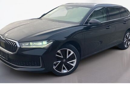 Skoda Superb 8.500 km 43.880 &euro; Landshut 84034