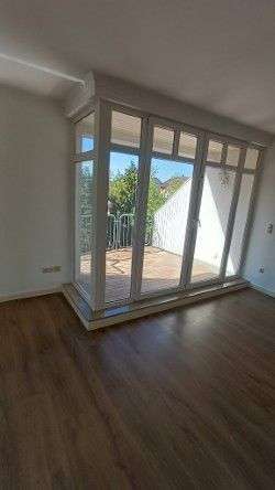 Etagenwohnung Langenhagen Engelbostel - 4 Zimmer, 120 m&sup2;, 1.190&euro; | Angebot:26366432