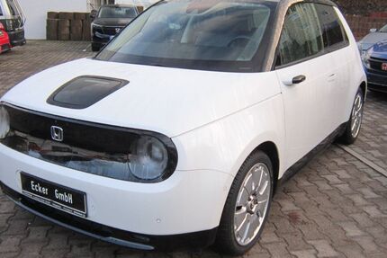 Honda e 29.500 km 20.990 € Pirmasens 66953