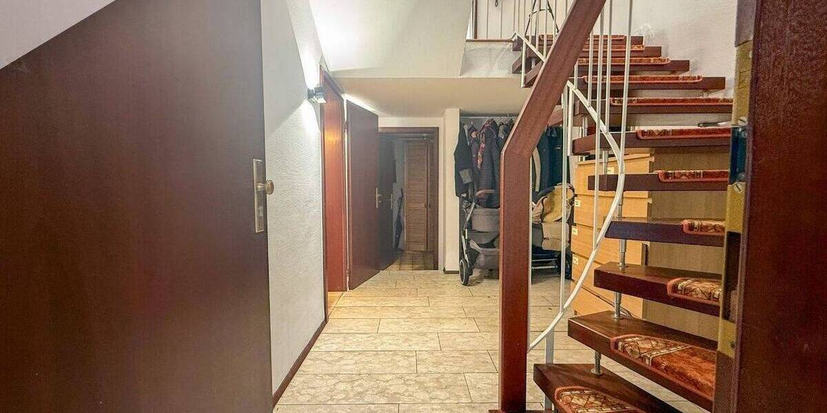 Reihenmittelhaus Karlsruhe Durlach - 4 Zimmer, 167 m&sup2;, 690.000&euro; | Angebot:23610447