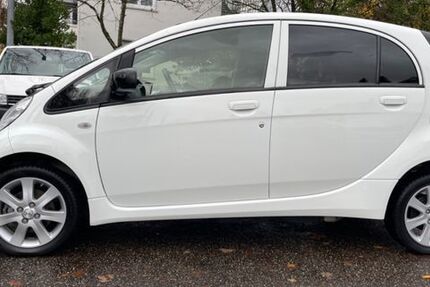 Peugeot iOn 30.000 km 6.999 &euro; Hohenbrunn bei München 85662