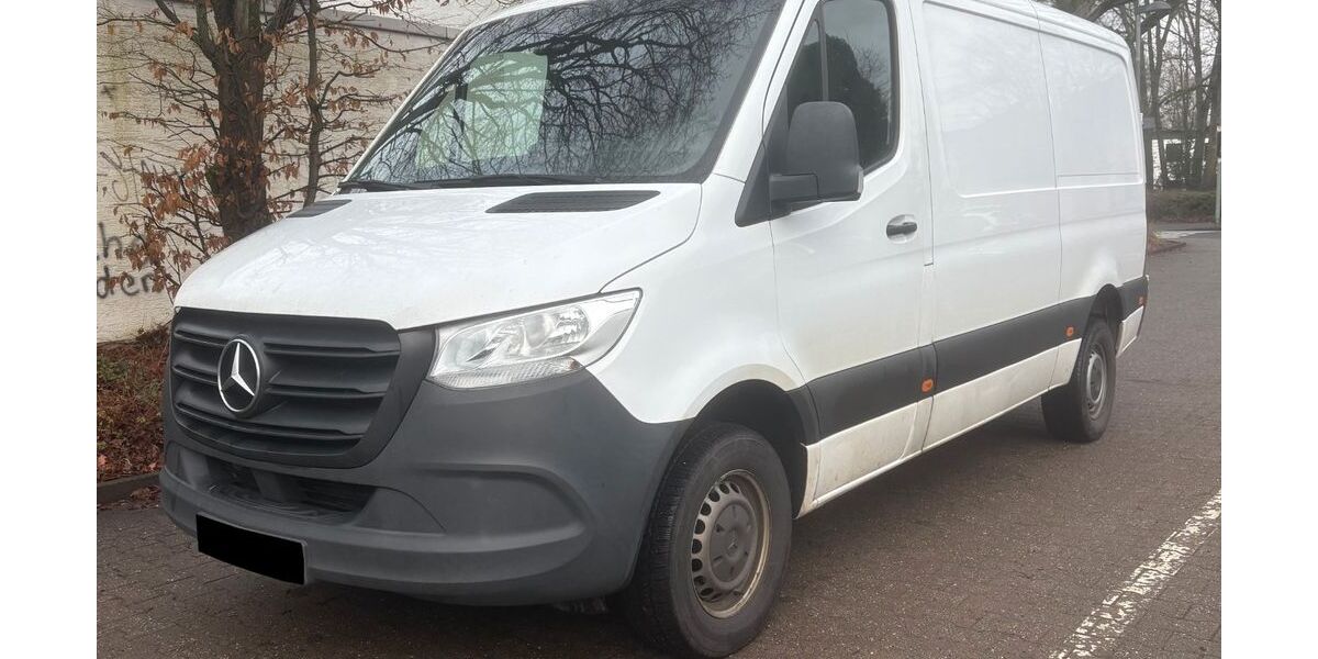 Mercedes-Benz Sprinter 270.000 km 16.900 &euro; Heusenstamm 63150