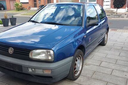 VW Golf 96.000 km 890 &euro; Bergheim 50129