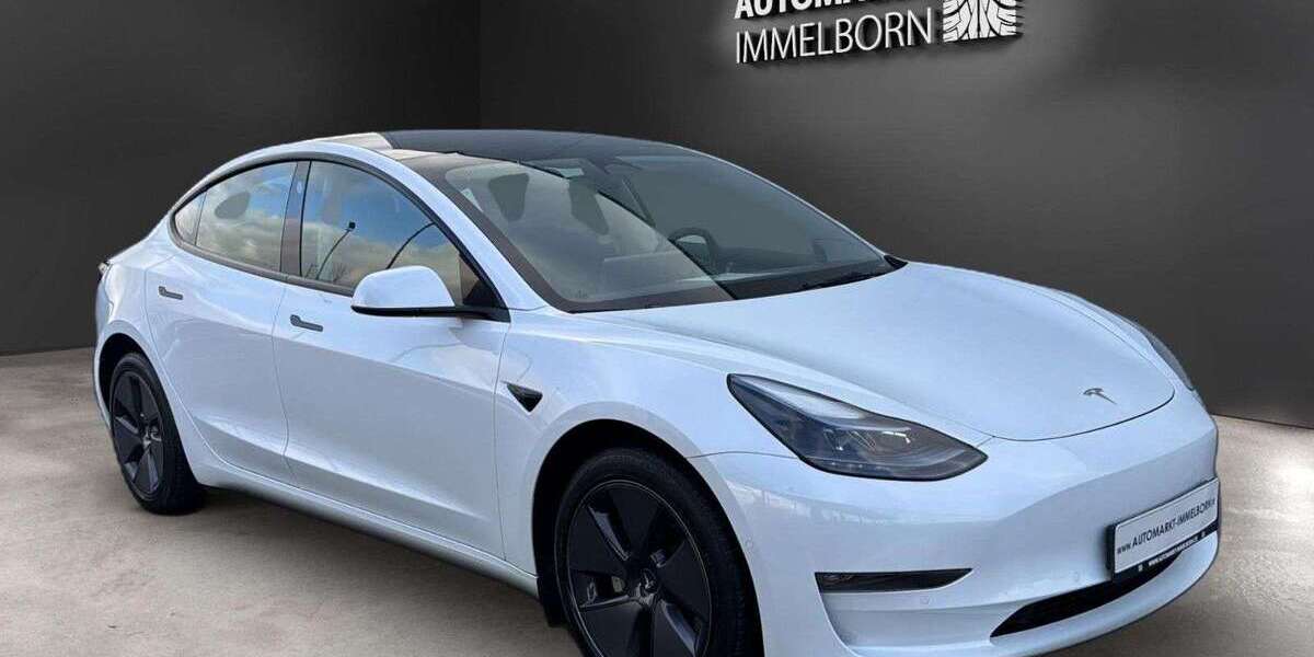 Tesla Model 3 49.645 km 29.490 &euro; Barchfeld Immelborn 36456