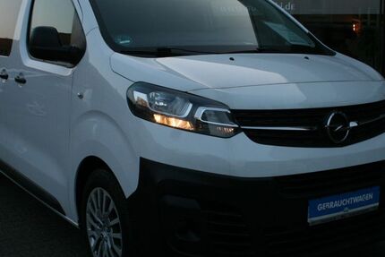 Opel Vivaro 25.550 km 22.990 &euro; Mönchengladbach 41065