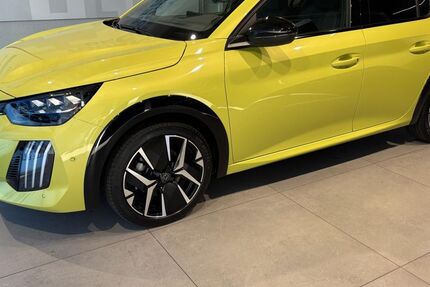 Peugeot 208 12.891 km 18.990 &euro; Augsburg 86179
