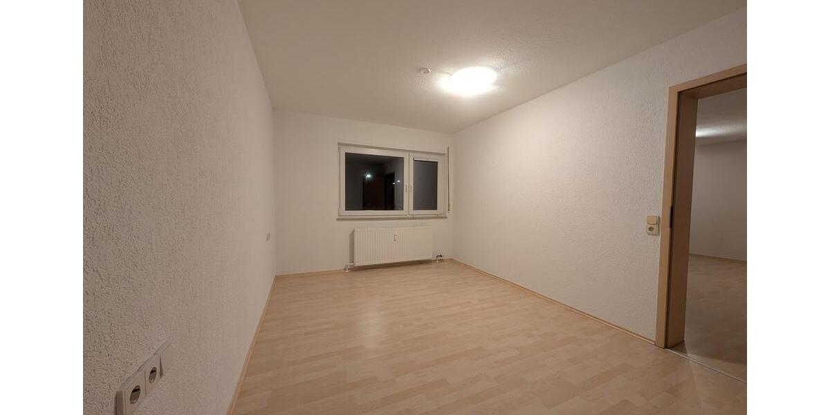Etagenwohnung Sachsenheim - 2 Zimmer, 53 m&sup2;, 740&euro; | Angebot:26336498