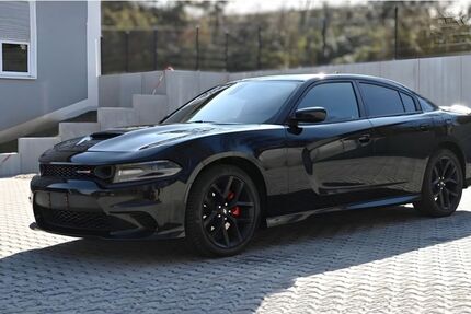 Dodge Charger 94.000 km 28.800 &euro; Schauenburg 34270