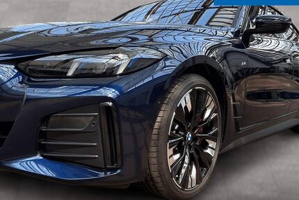 BMW i4 5.720 km 54.306 &euro; Barsbüttel bei Hamburg 22885