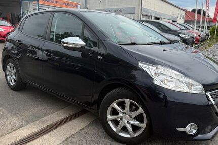 Peugeot 208 147.000 km 3.499 &euro; Bardowick 21357