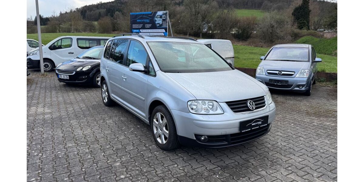 VW Touran 207.768 km 3.590 &euro; Amorbach 63916