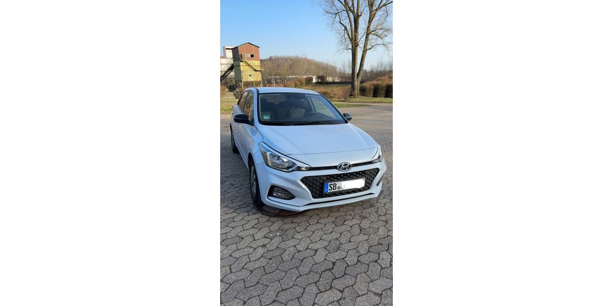 Hyundai i20 10.725 km 13.000 &euro; Quierschied 66287