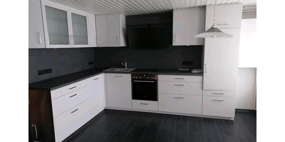 Einfamilienhaus Wesselburen - 3 Zimmer, 110 m&sup2;, 150.000&euro; | Angebot:24717158