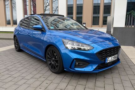 Ford Focus 113.999 km 14.900 &euro; Frankfurt 60528