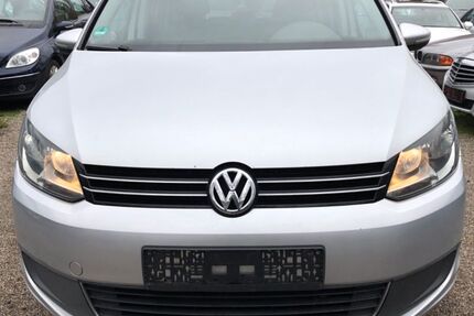 VW Touran 208.000 km 5.990 € Mannheim 68309